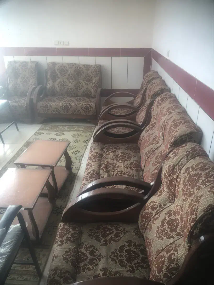 مبل چوبی ۸ نفره|مبلمان خانگی و میز عسلی|خمینی‌شهر, |دیوار