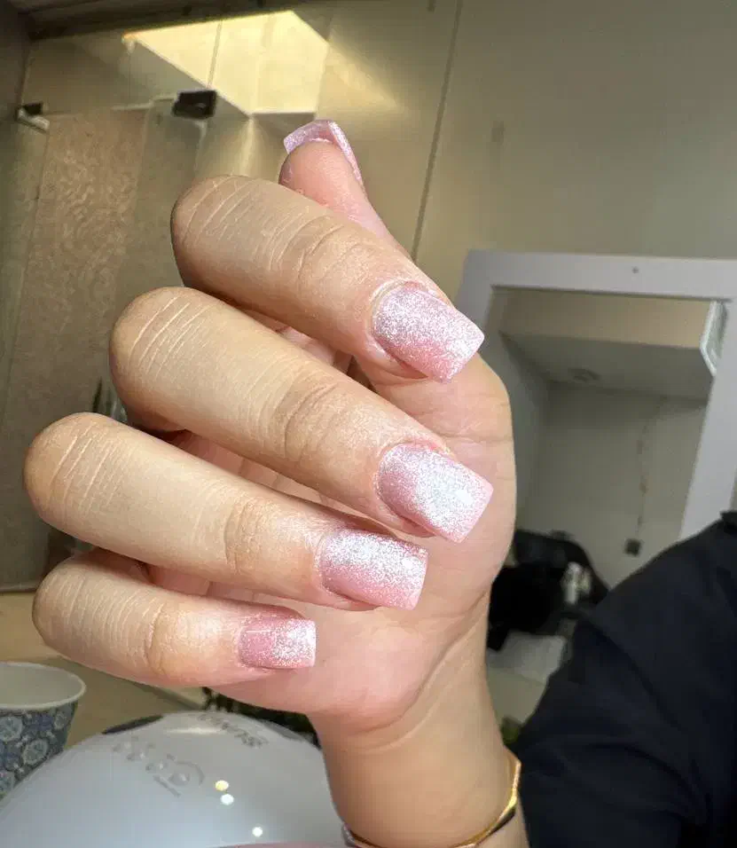 خدمات ناخن با قیمت مناسب|خدمات آرایشگری و زیبایی|خمینی‌شهر, |دیوار