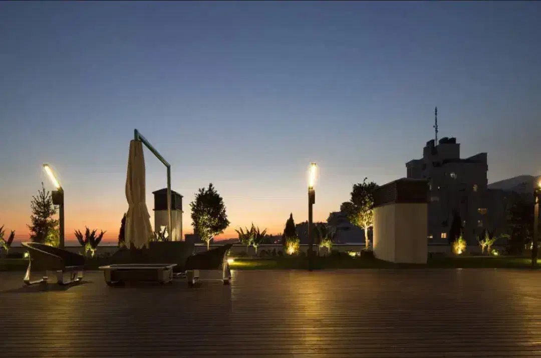 168متر نوساز/ بینظیر / تاجِ فردوس