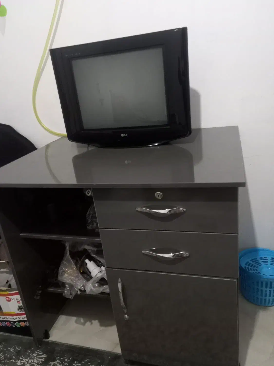 میز کار|مبلمان اداری|گرگان, |دیوار