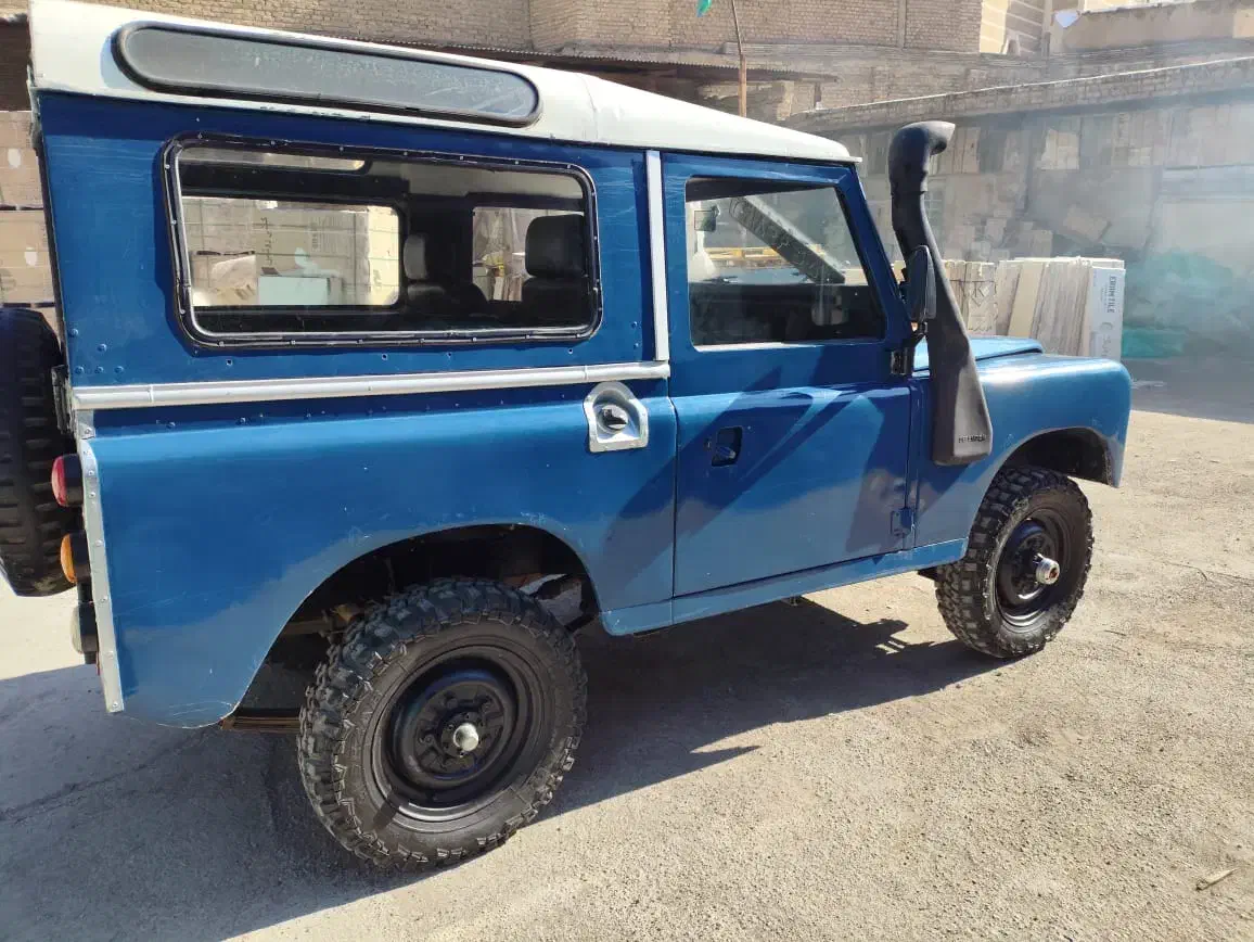 نیم پاژن ۱۳۷۰|خودرو سواری و وانت|تهران, فلسطین (میدان انقلاب)|دیوار