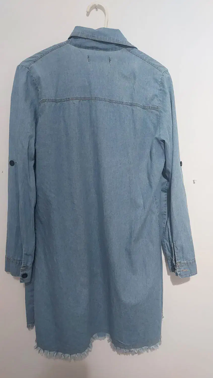 مانتو جین لی|لباس|چالوس, |دیوار