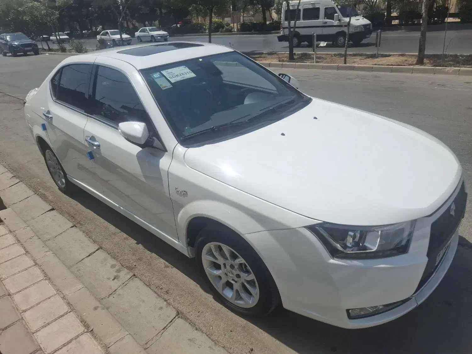 دنا پلاس اتومات فول ۱۴۰۴ صفر|خودرو سواری و وانت|اصفهان, شهرک صنعتی امیرکبیر (شاپور جدید)|دیوار