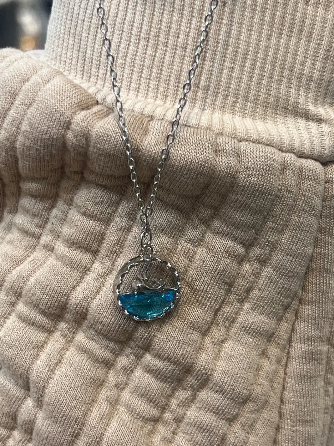 گردنبند ترند دم وال|بدلیجات|خمینی‌شهر, |دیوار