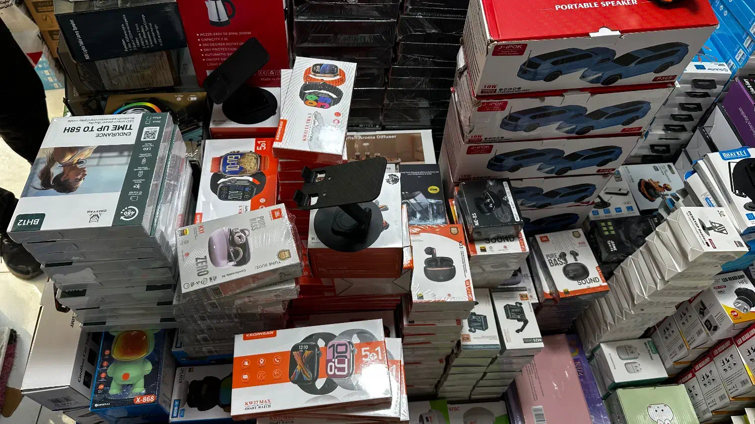 عضویت لیست انتشار لوازم جانبی موبایل از چین و دبی|لوازم جانبی موبایل و تبلت|بندر گناوه, |دیوار