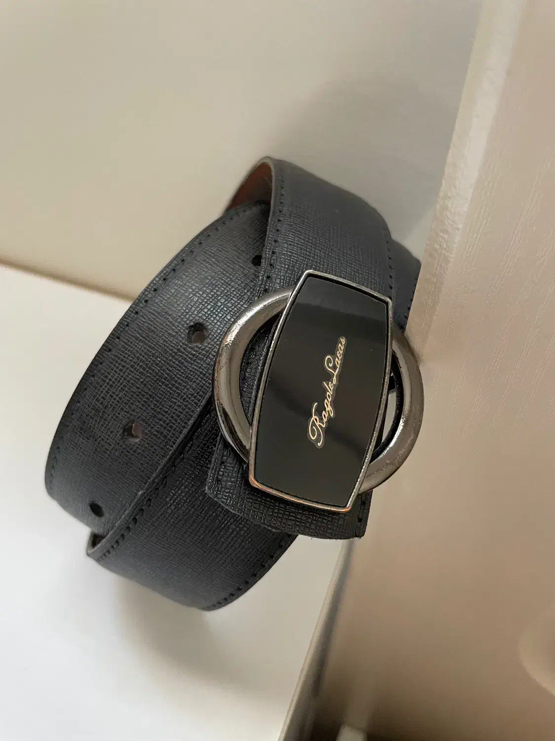 کمربند|کیف، کفش، کمربند|کرج, برغان|دیوار