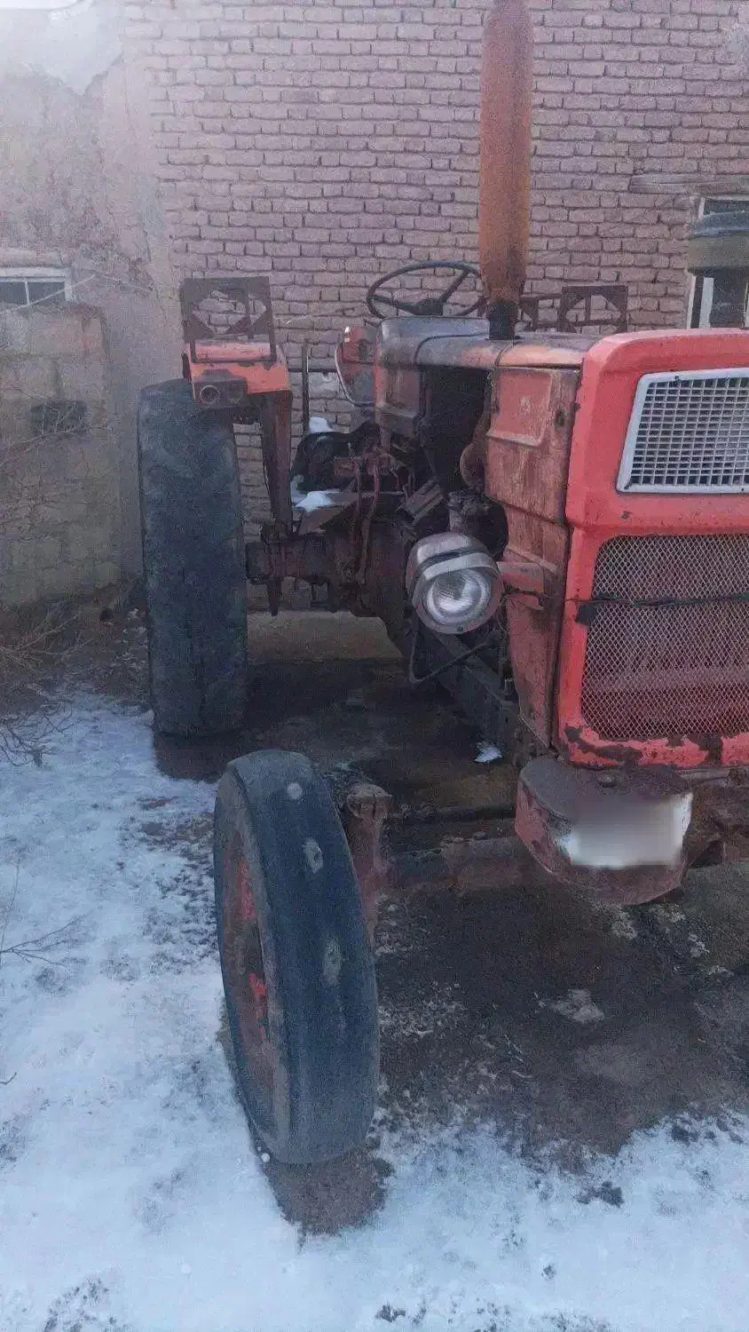 تراکتور|خودرو سنگین|باروق, |دیوار