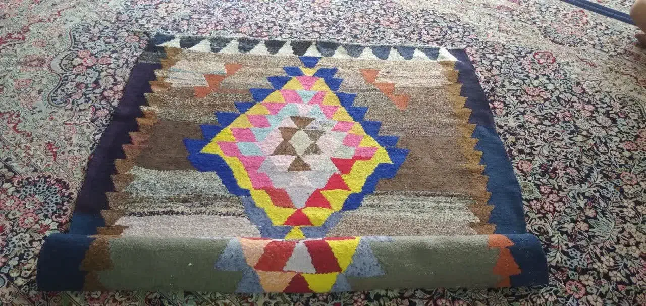 گلیم|گلیم، جاجیم، گبه|خرم‌آباد, |دیوار