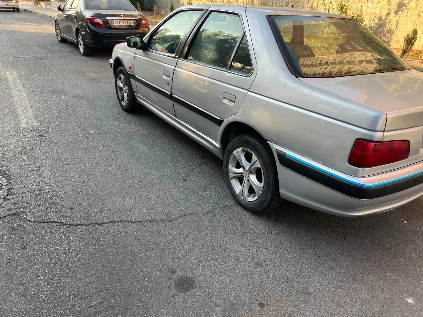 پژو پارس مدل 82|خودرو سواری و وانت|تهران, مینی‌سیتی (شهرک نفت)|دیوار