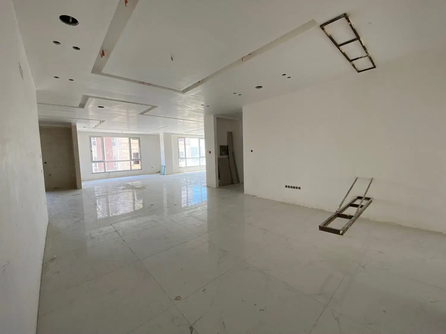 سرتک/۲۶۵ متری/فرصت خرید|فروش آپارتمان|قزوین, |دیوار