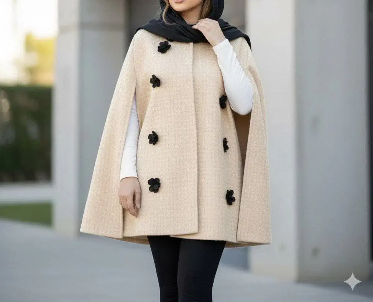 مانتو پانچ|لباس|قائن, |دیوار