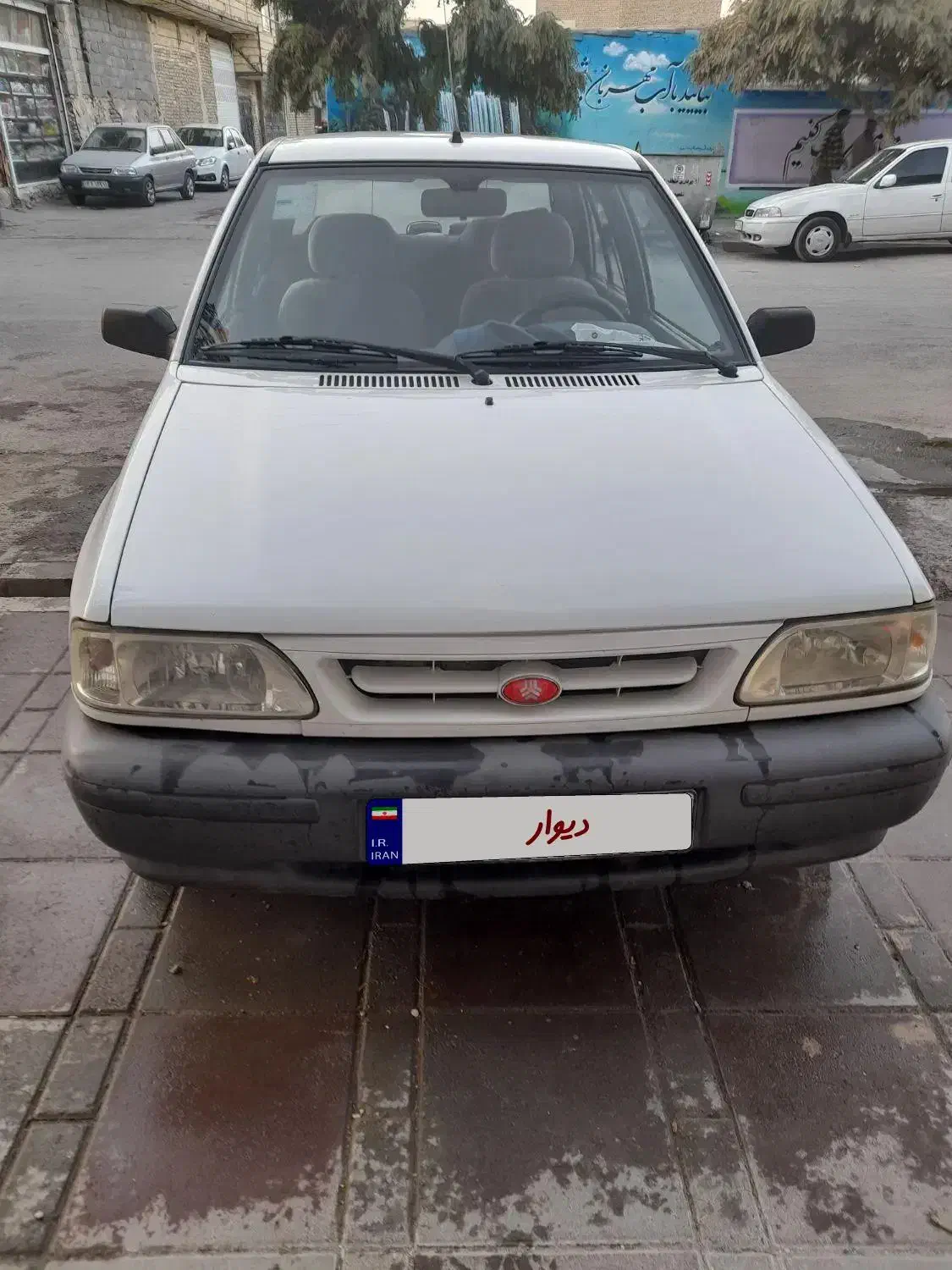 پرایدمدل۹۷کم کاریک ستون عقب سمت راست رنگ|خودرو سواری و وانت|مشهد, مشهدقلی|دیوار