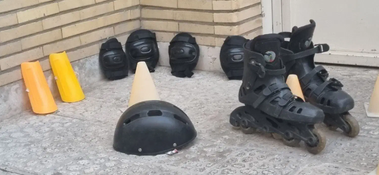 اسکیت با وسایل جانبی کامل|دوچرخه، اسکیت، اسکوتر|اصفهان, شاهزید|دیوار