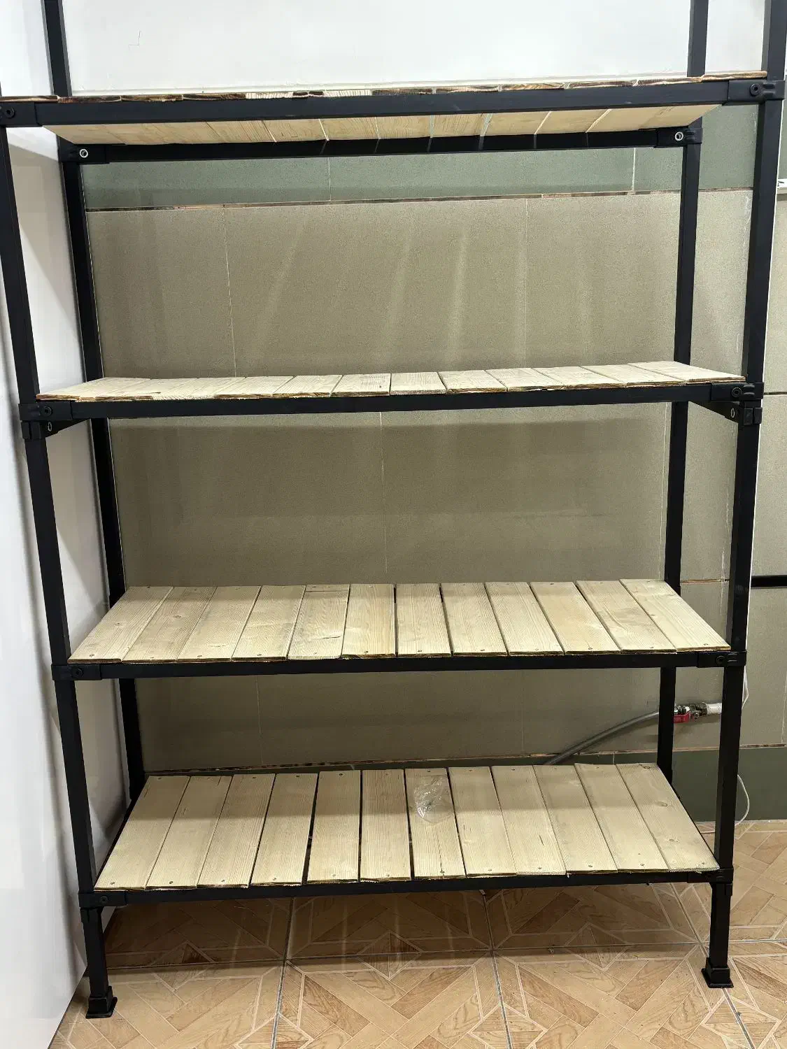 قفسه|کتابخانه، شلف، قفسههای دیواری|گلپایگان, |دیوار