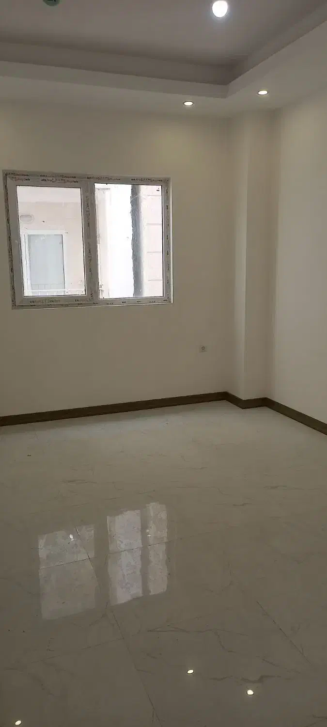 فروش واحد۱۵۰متری کلید نخورده در خیابان هراز|فروش آپارتمان|آمل, |دیوار