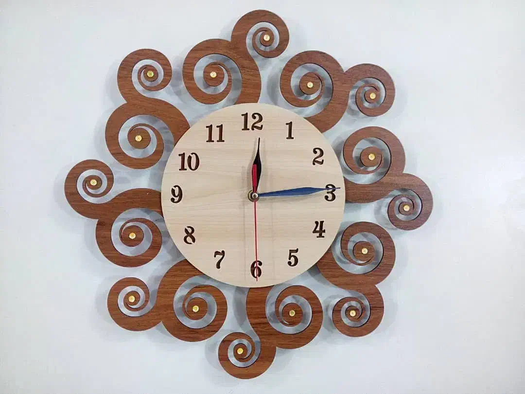ساعت دیواری دکوراتیو چوبی ، تعداد محدود|ساعت دیواری و تزئینی|سمنان, |دیوار
