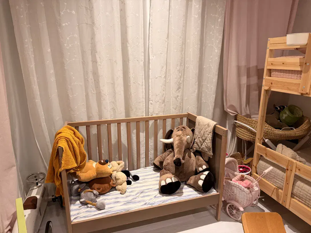 تخت کودک ایکیا|تخت و صندلی بچه|کیش, |دیوار