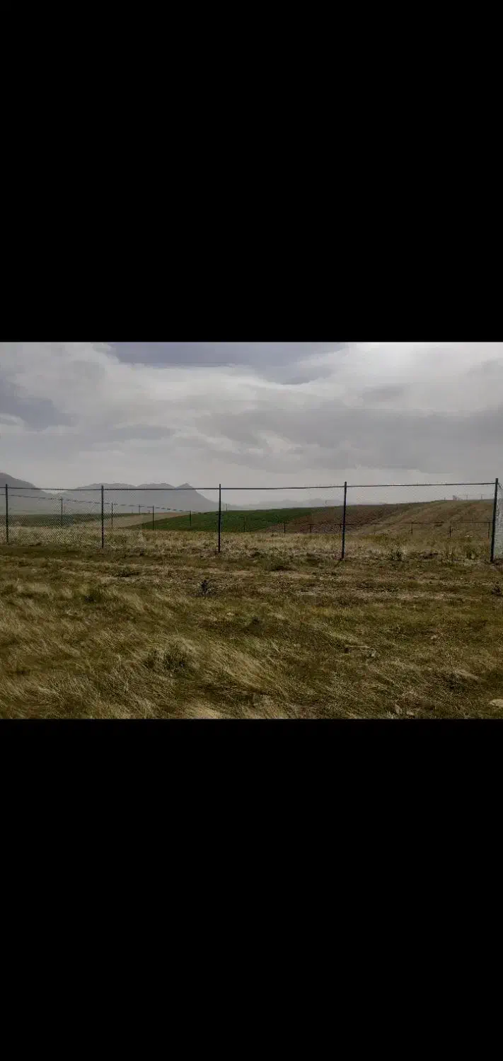 زمین فنس کشی ۷۰۰ متر مربع در چشمه پهن|فروش زمین و ملک کلنگی|اراک, |دیوار