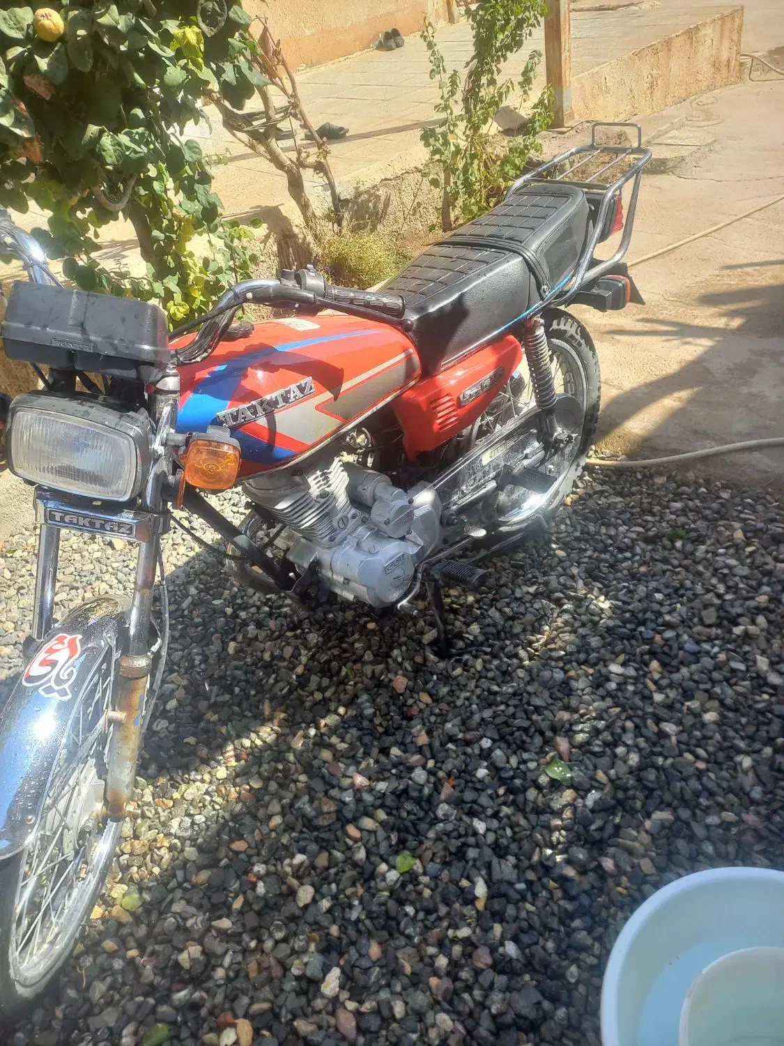 موتور ۱۲۵|موتورسیکلت|زاوه, |دیوار