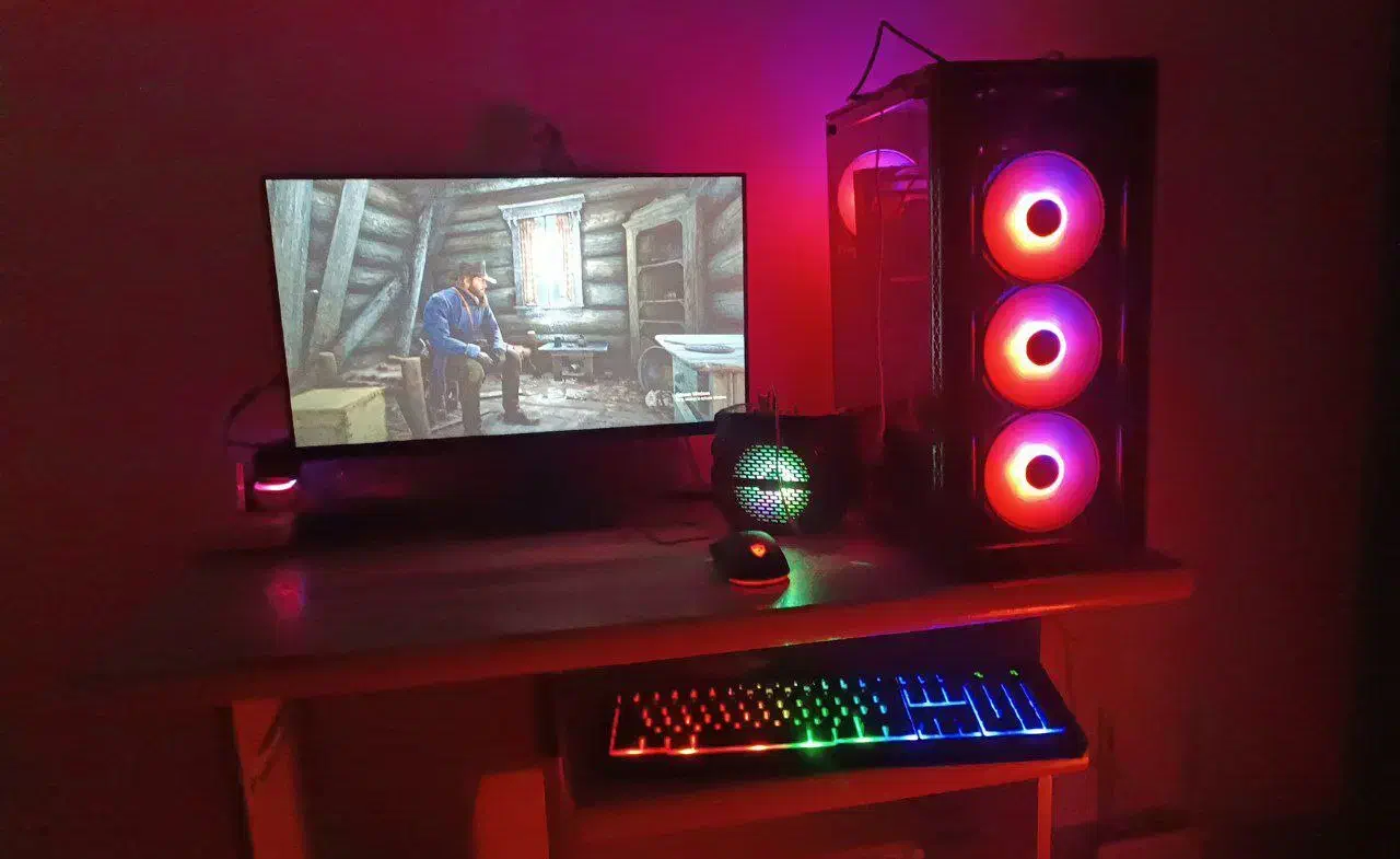 کامپیوتر pc|رایانه رومیزی|همدان, |دیوار