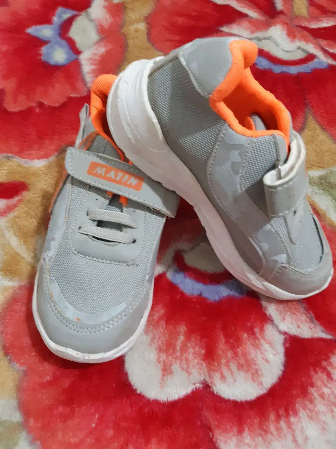 کتونی بچه گونه|کفش و لباس بچه|قرچک, مهدیه|دیوار