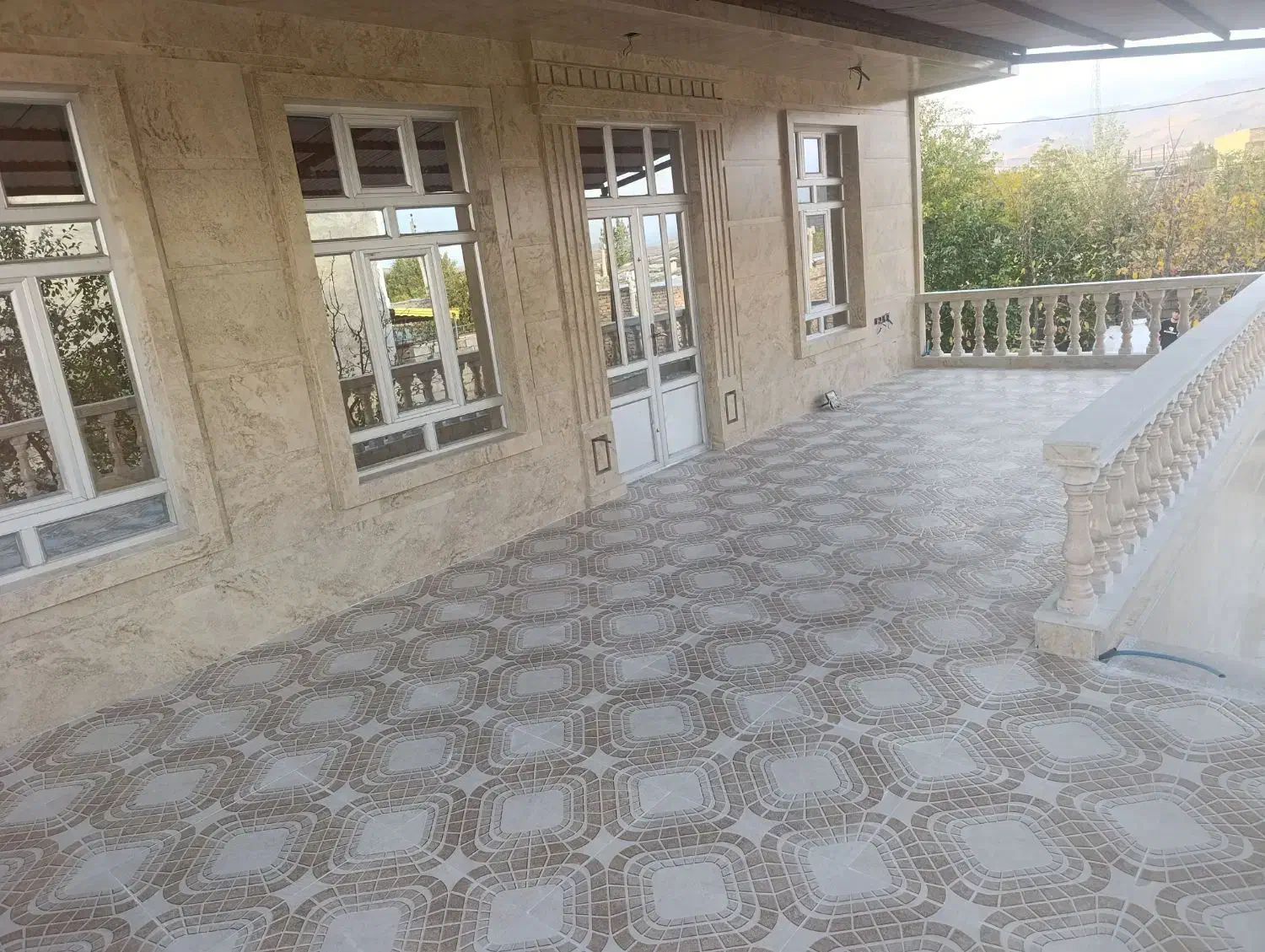 نیازمند کارگر نیمه ماهر برای کاشیکاری و سنگ کاری|استخدام معماری، عمران و ساختمانی|پارسآباد, |دیوار