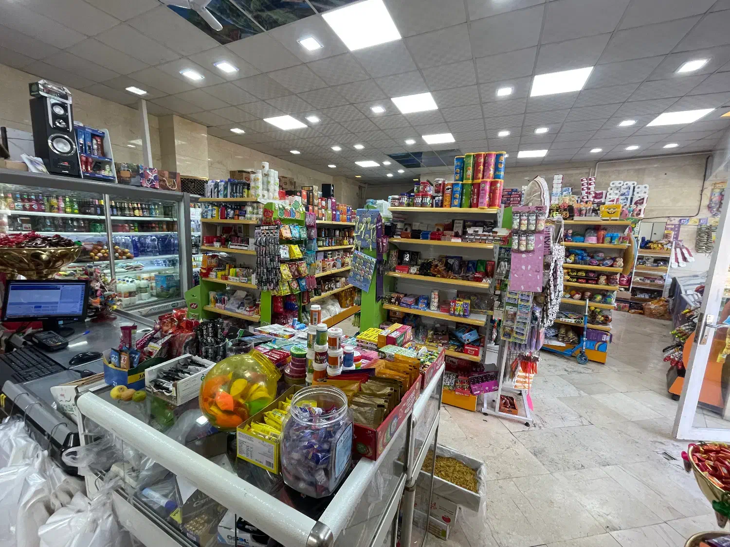 استخدام نیرو|استخدام خدمات فروشگاه و رستوران|ابهر, |دیوار