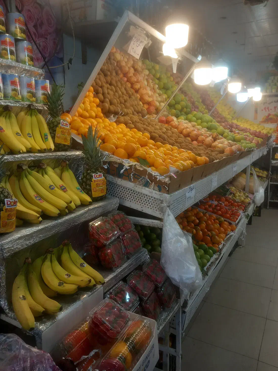 نیازمند بساط زن میوه|استخدام خدمات فروشگاه و رستوران|شیراز, شهرک گلستان|دیوار