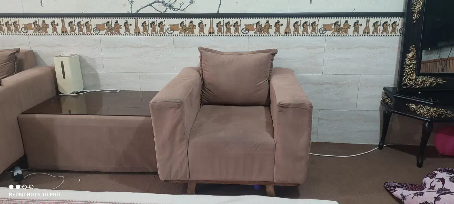 مبل راحتی|مبلمان خانگی و میز عسلی|شیراز, گلکوب|دیوار