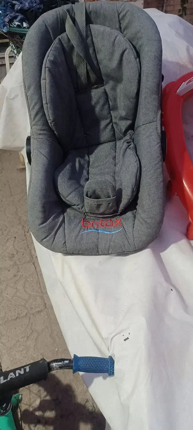 زنبیل ویا صندلی بچه|اسباب و اثاث بچه|رفسنجان, |دیوار