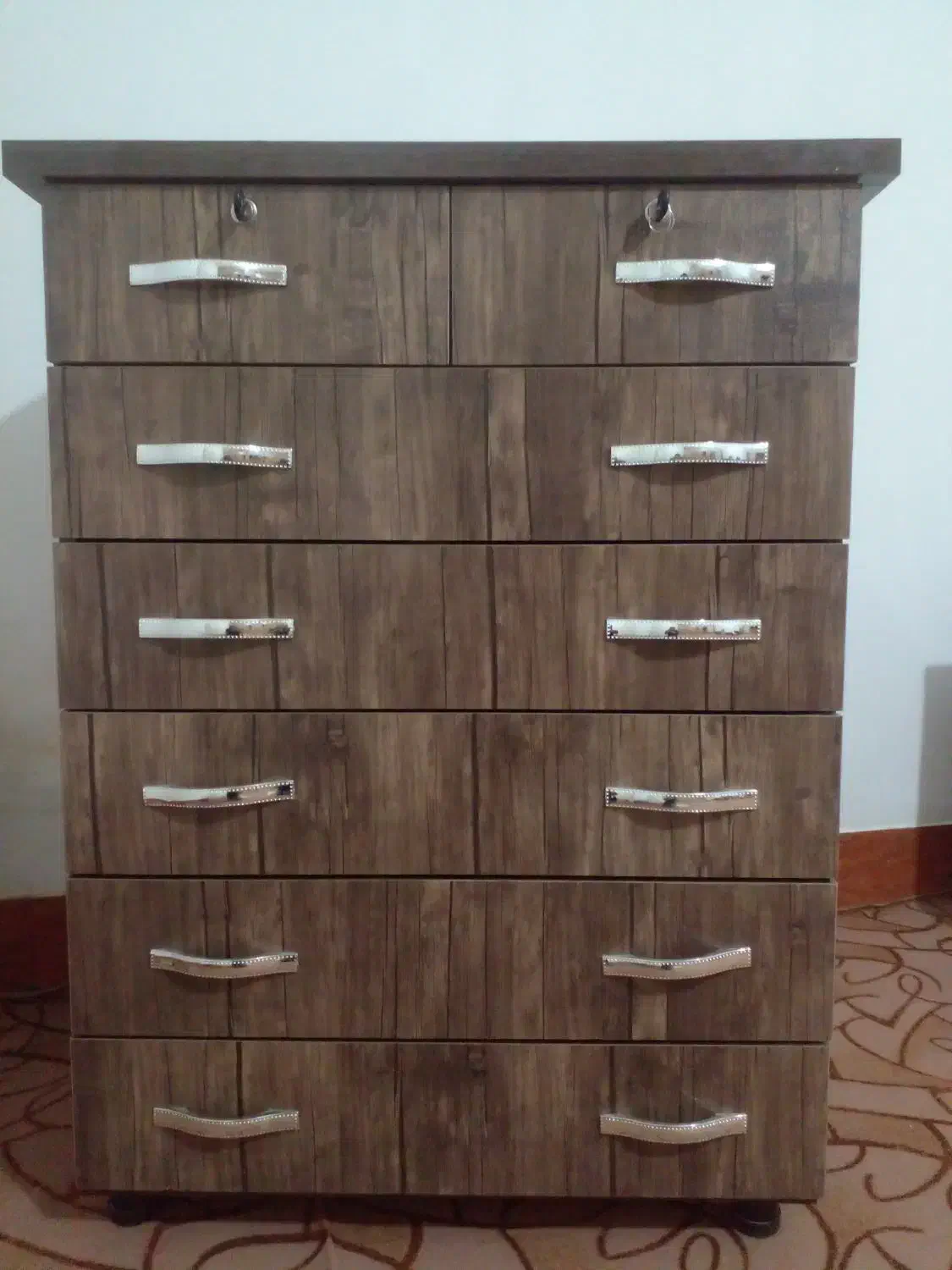 دراور|جاکفشی، کمد، دراور|بوژگان, |دیوار