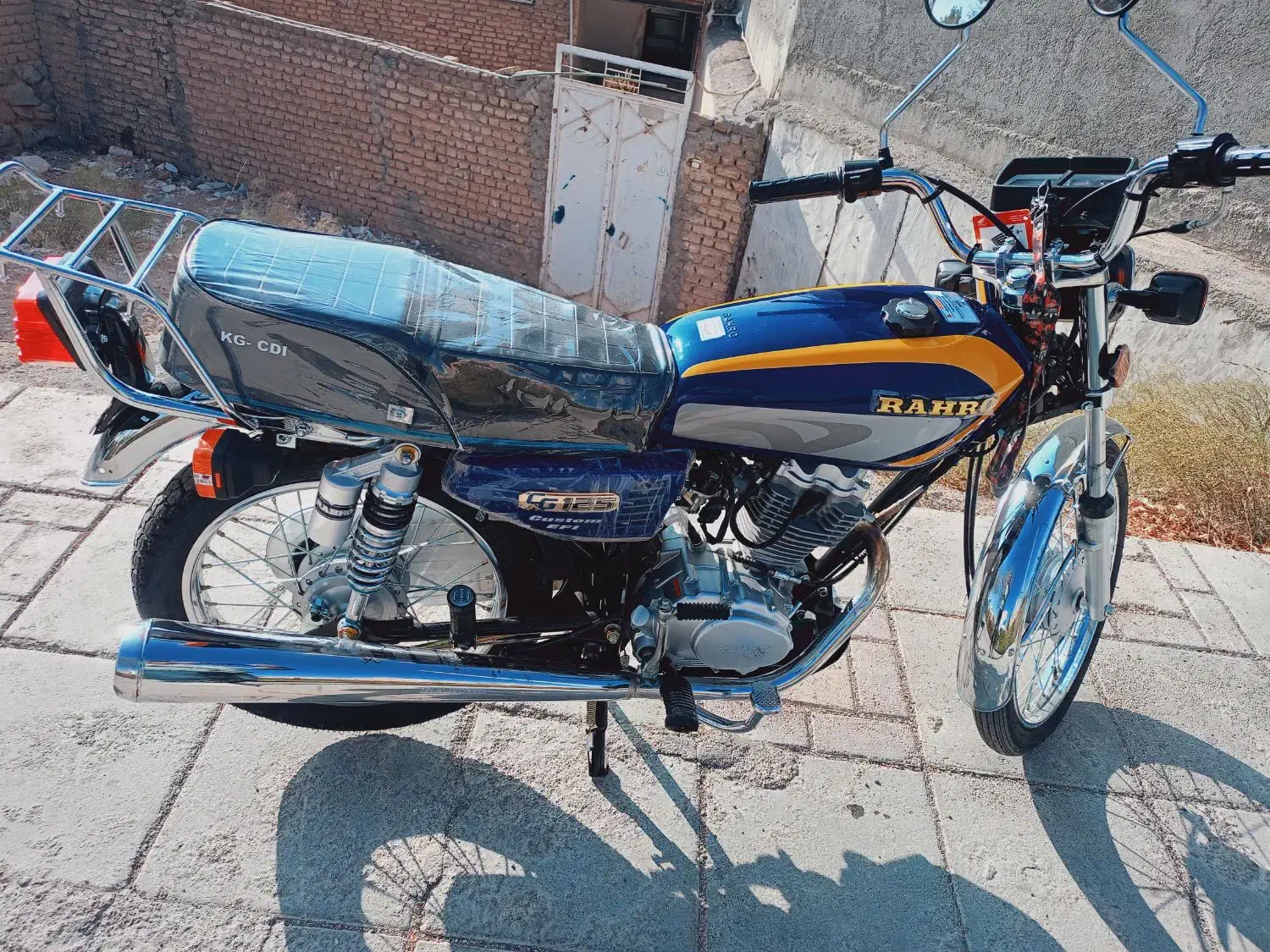 ررهرو404بیمه 9ماه|موتورسیکلت|اسفراین, |دیوار