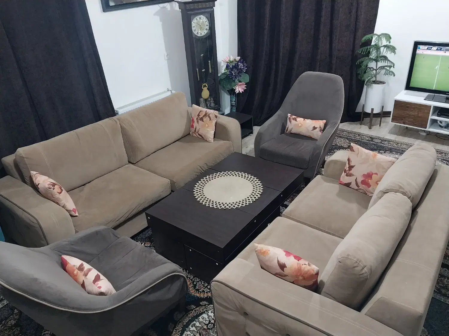 فروش مبل ۹ نفره|مبلمان خانگی و میز عسلی|گالیکش, |دیوار