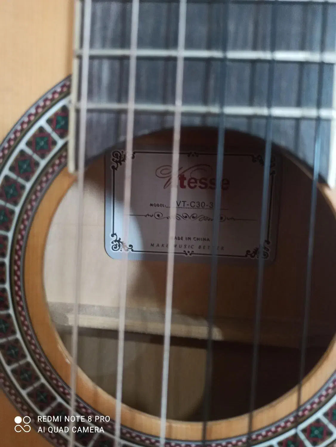 گیتار تمیز چینی خوش دست|گیتار، بیس، امپلیفایر|نوشین شهر, |دیوار