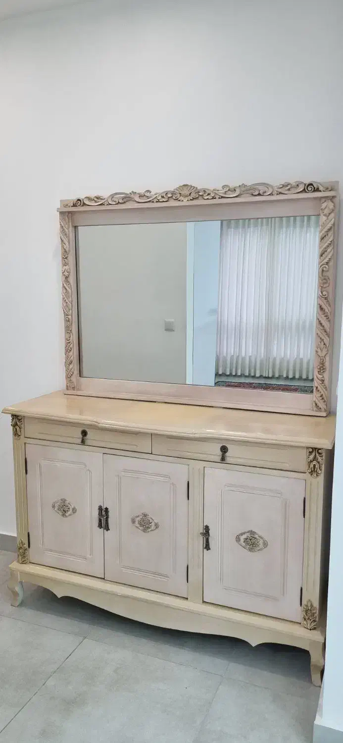 آینه کنسول|بوفه، ویترین، کنسول|نوشهر, |دیوار