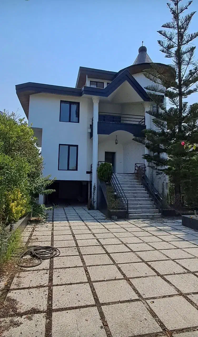 خونه باغ ۱۳۱۵متری مدارک کامل *فروش فووری|فروش خانه و ویلا|نوشهر, |دیوار