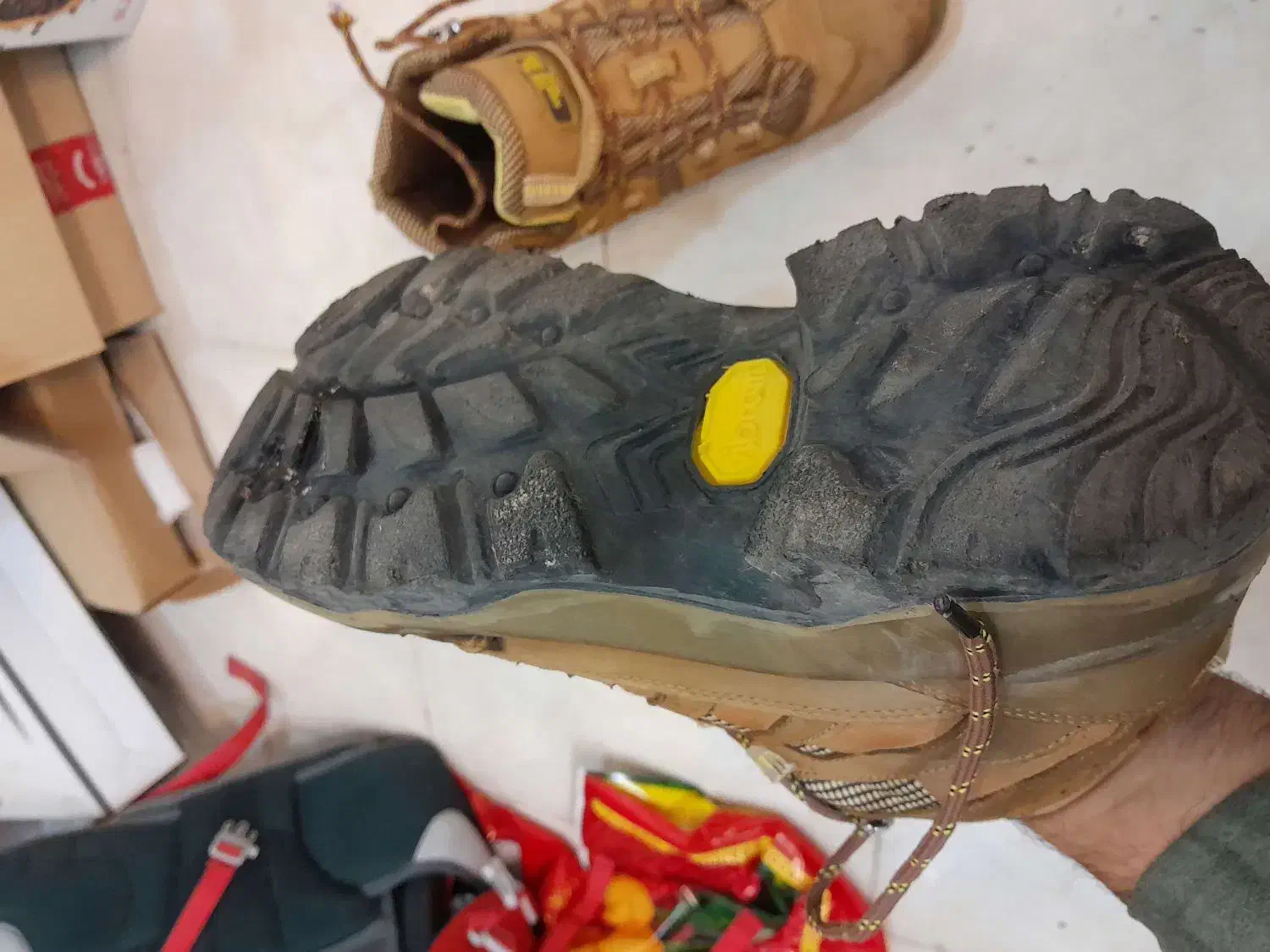 کفش نورث فیس کوهنوردی|کوهنوردی و کمپینگ|یزد, |دیوار