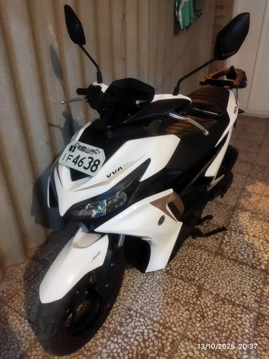 موتور آیروکس گلکسی سفید شال طلا بسیار تمیز|موتورسیکلت|قم, ولیعصر|دیوار