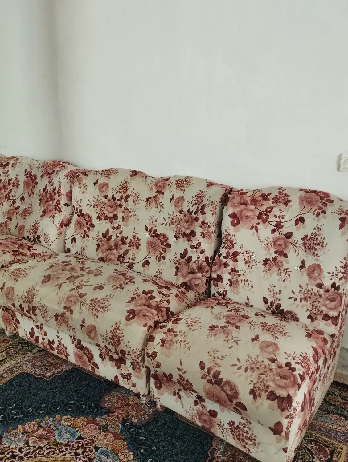 مبل رایگان|مبلمان خانگی و میز عسلی|گناباد, |دیوار