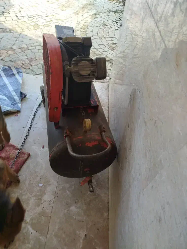 کمپرسور ۲۵۰ لیتری|ماشینآلات صنعتی|بندر انزلی, بشمن|دیوار