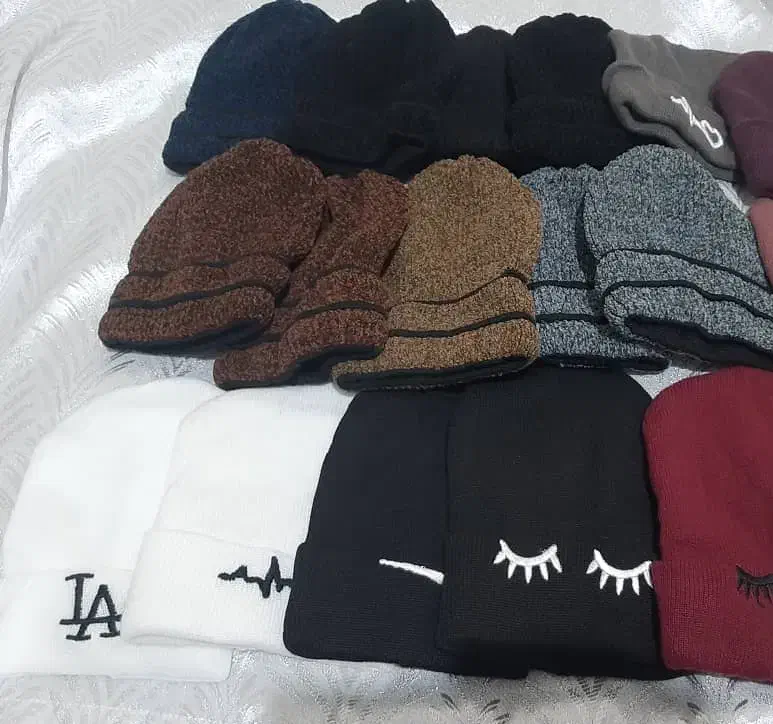 کلاه.|لباس|دهلران, |دیوار