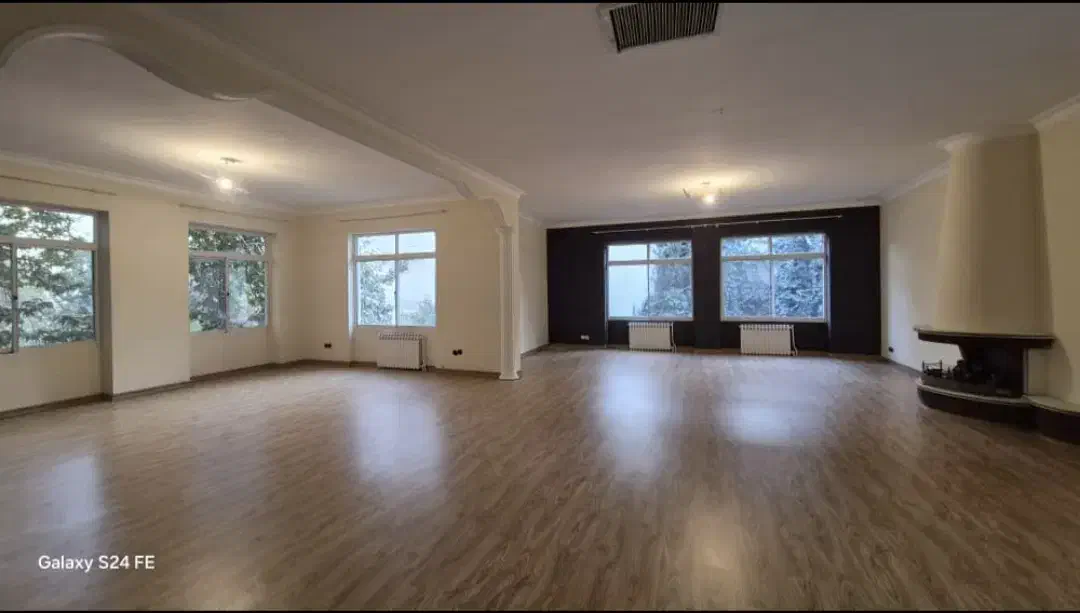 کامرانیه شمالی۳۰۰ متر *ویلایی*تاپ لوکیشن* ۳پارکینگ|اجارهٔ آپارتمان|تهران, کامرانیه|دیوار