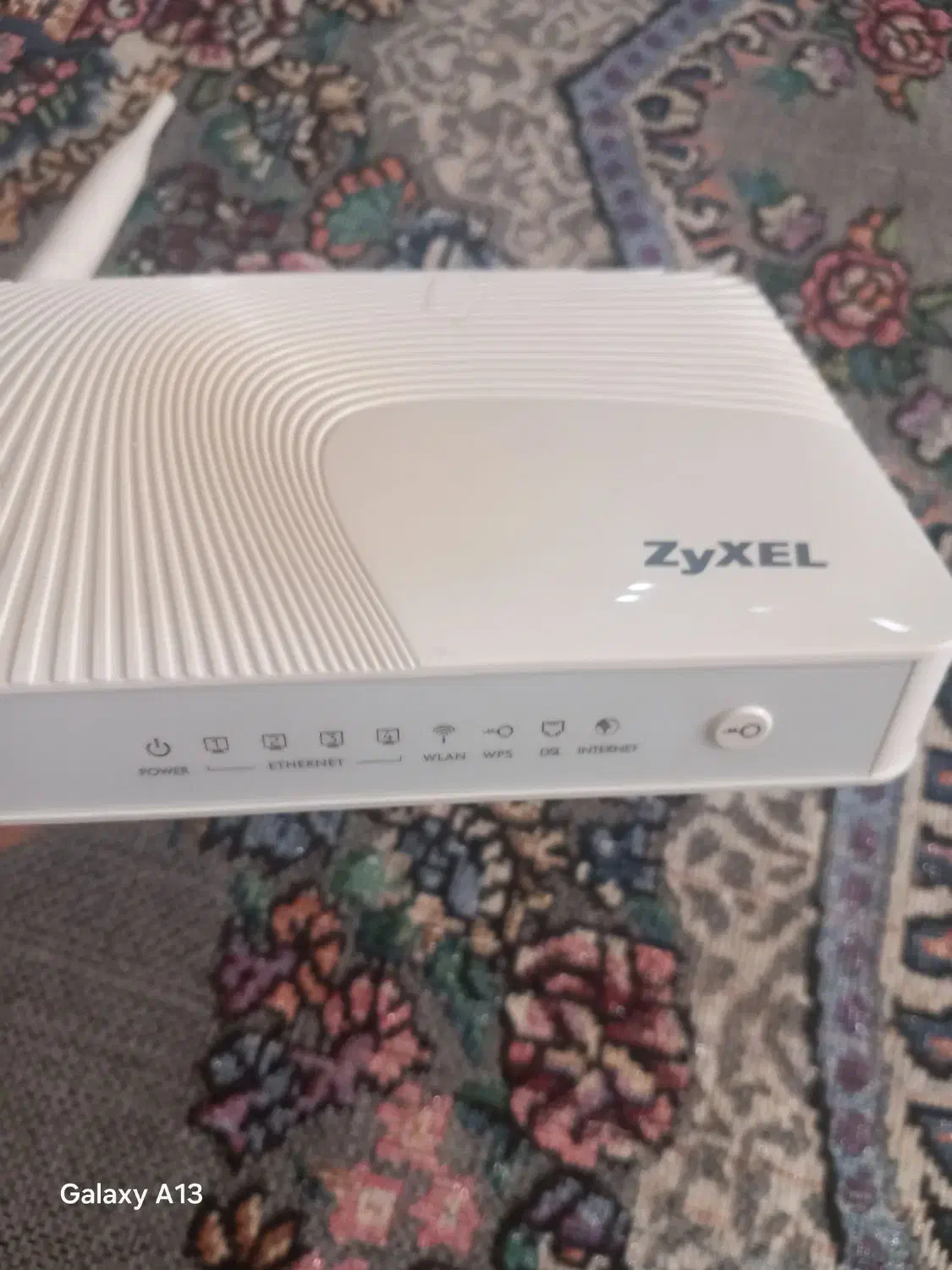 یک عدد وای فای سالم|مودم و تجهیزات شبکه|اصفهان, شیخ اشراق|دیوار