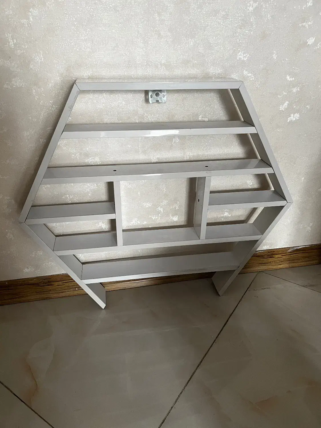 شلف دیواری استند دیواری(ناخن)|کتابخانه، شلف، قفسههای دیواری|تهران, آبشار|دیوار