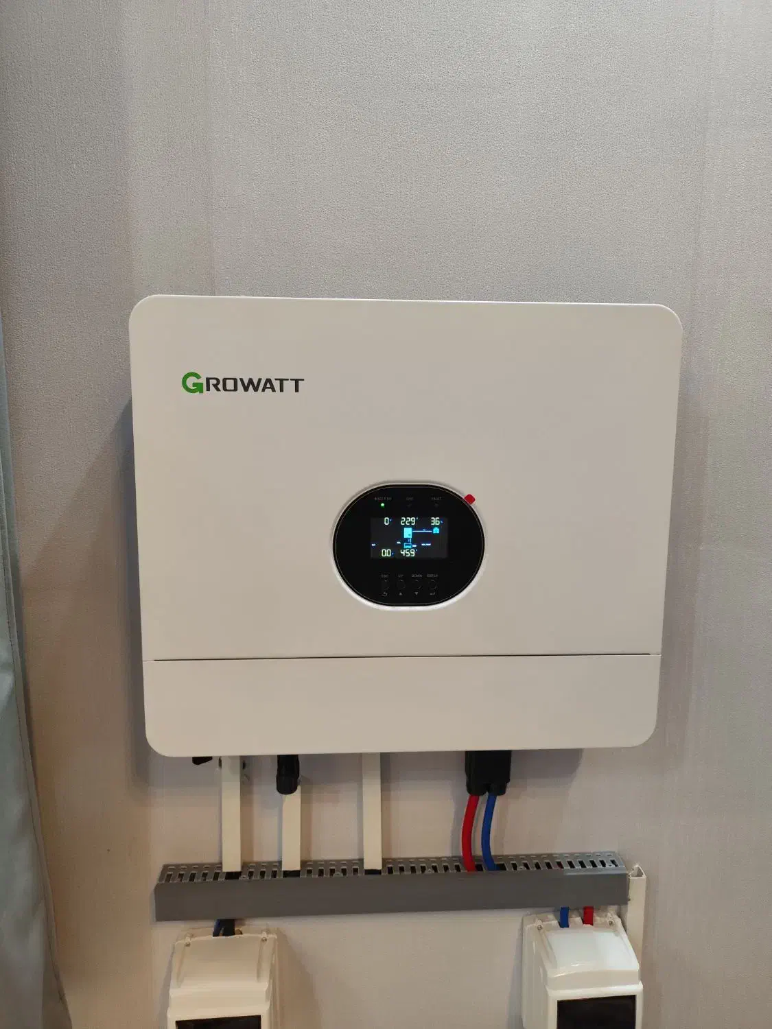 سانورتر گرووات ۶۰۰۰Es خورشیدی اضطراری موتور برق|مصالح و تجهیزات ساختمان|تهران, قاسم‌آباد|دیوار