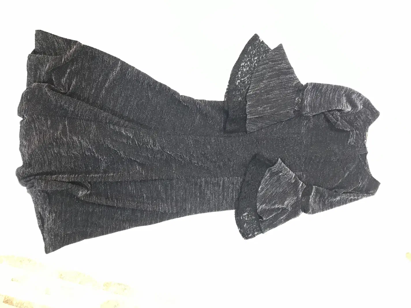 مجلسی وبیرونی در‌حدنو|لباس|صدرا-فارس, فاز ۱|دیوار