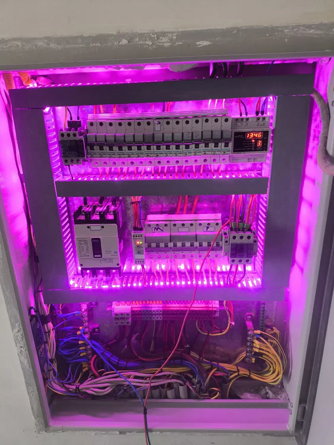 برقکار ساختمان|خدمات پیشه و مهارت|دماوند, دماوند|دیوار