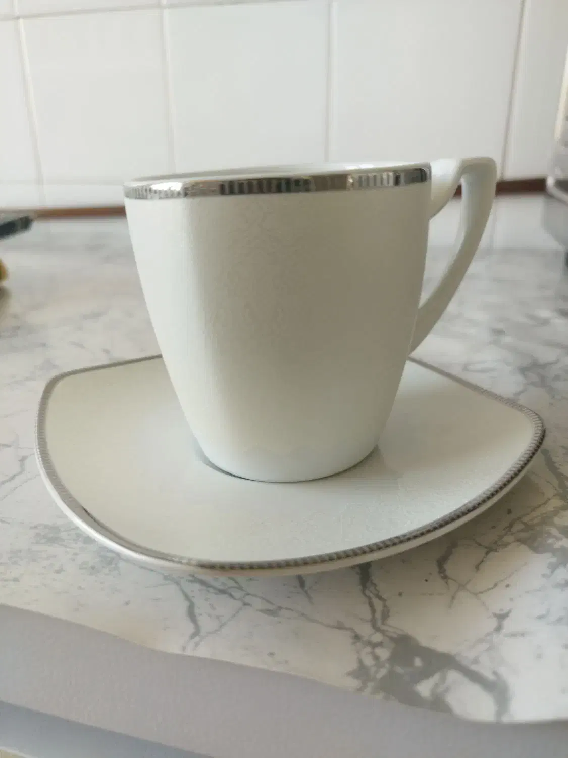 چینی لورین چینی|ظروف سرو و پذیرایی|پاکدشت, پارچین|دیوار