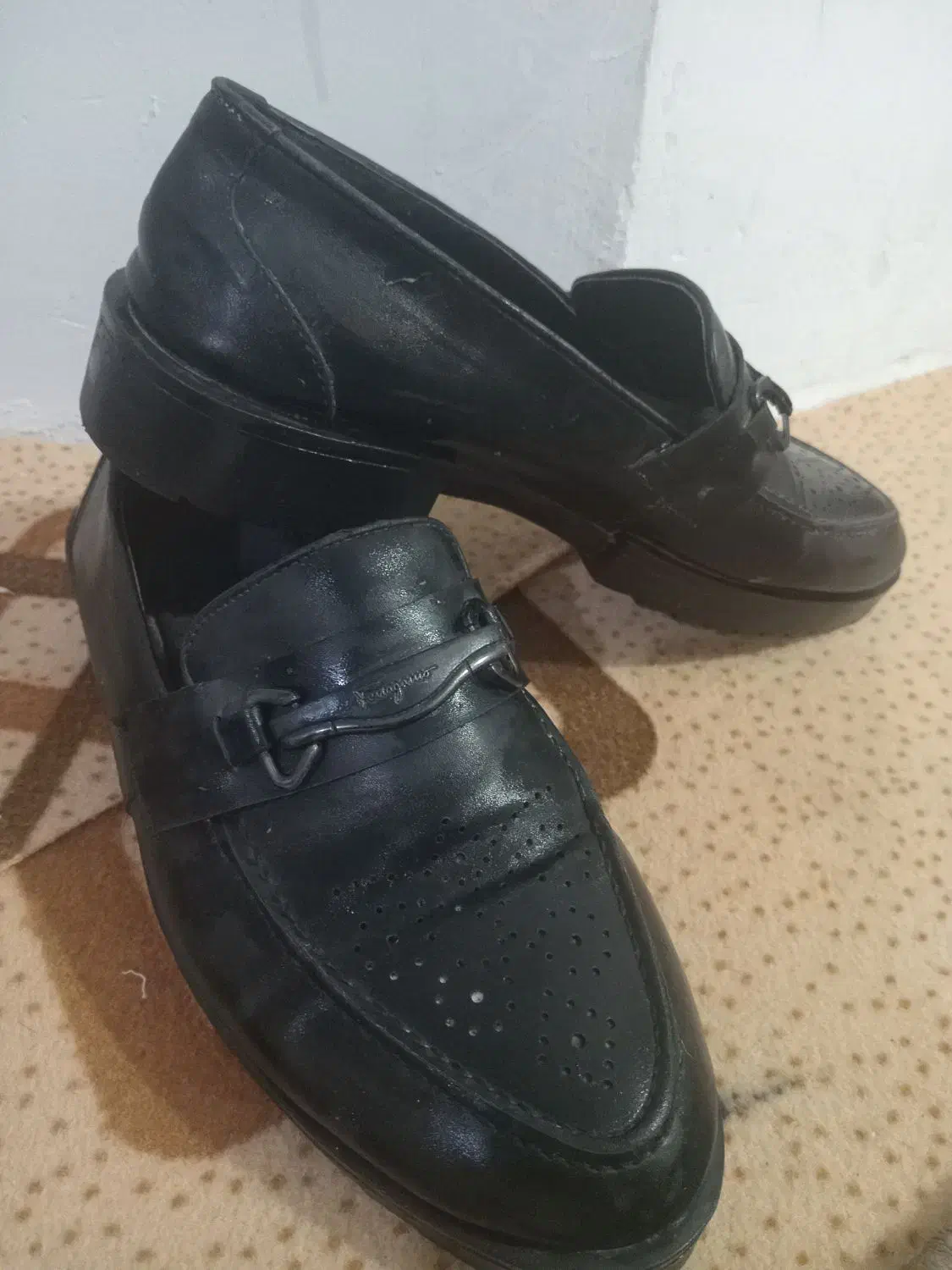 کفش ها|کیف، کفش، کمربند|قوچان, |دیوار