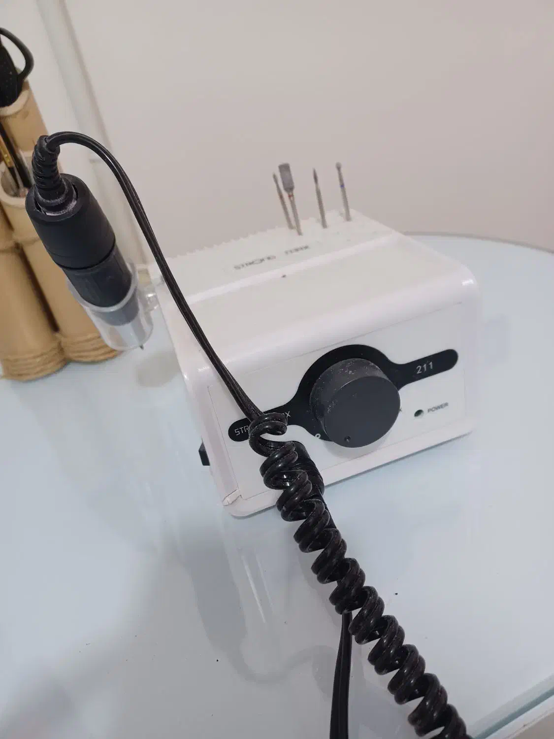 اجاره میز ناخن در منزل|آرایشگاه و سالنهای زیبایی|صومعهسرا, |دیوار